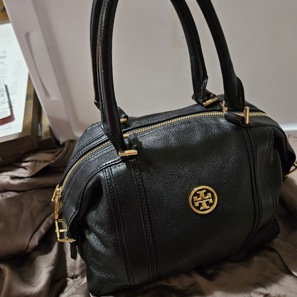 Tory Burch Black Leather Handbag